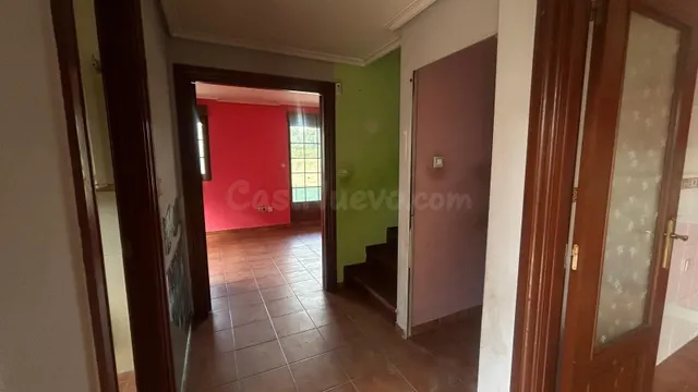 CHALET PAREADO EN VILLANUEVA DE VILLAESCUSA - foto 5