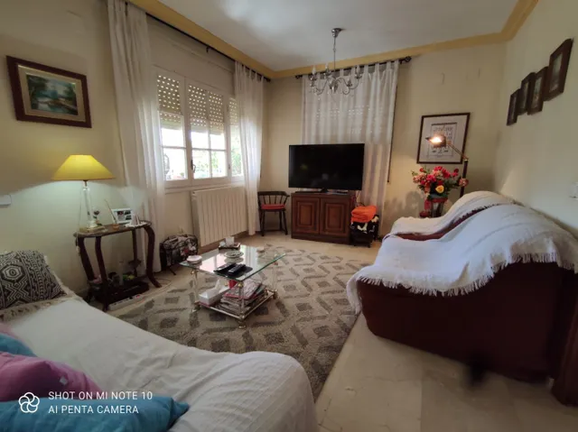 IMPRESIONANTE CHALET EN EL CENTRO DE VENDRELL — 14
