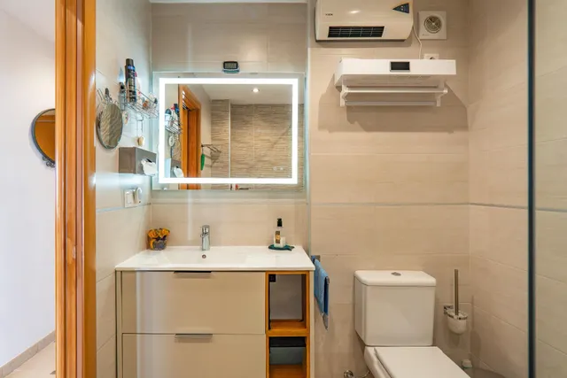 Piso en venta en Caleta de Vélez junto al mar — 39