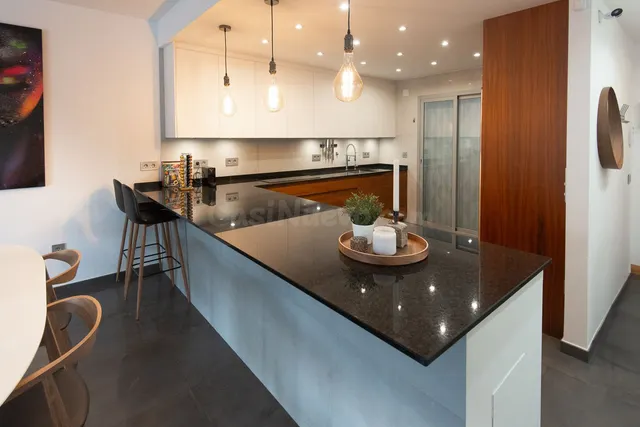 Ático 4 habitaciones 116m² en venta - Centro