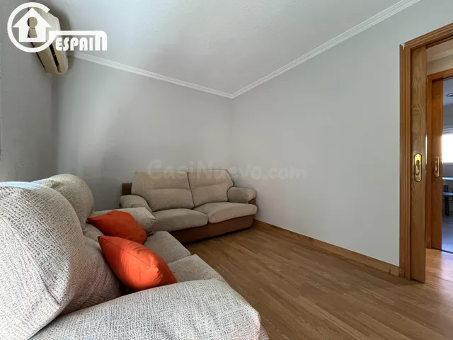¡Piso de 3 dormitorios y un baño para entrar a vivir! — 5