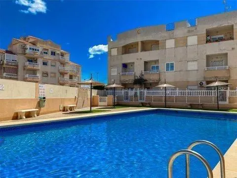 GRAN ÁTICO REFORMADO EN NUEVA TORREVIEJA, 2 HAB, 1 BAÑO — 12