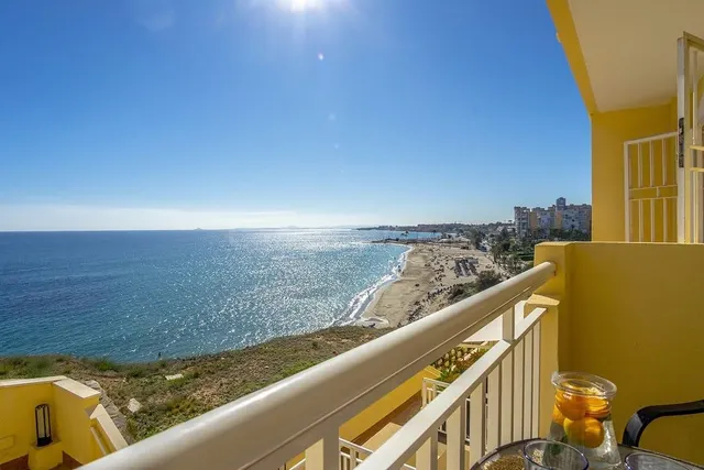 APARTAMENTO DE 4 DORMITORIOS 2 BAÑOS EN ORIHUELA COSTA (DEHE - foto 3