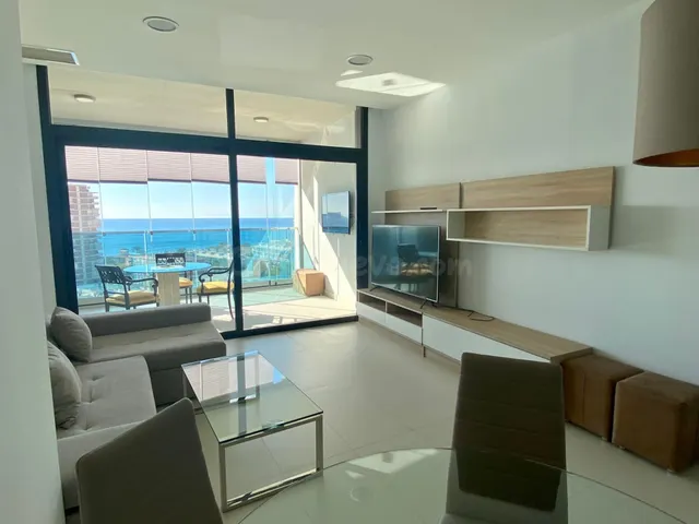 ALQUILER DEL PISO EN PONIENTE, BENIDORM - foto 2