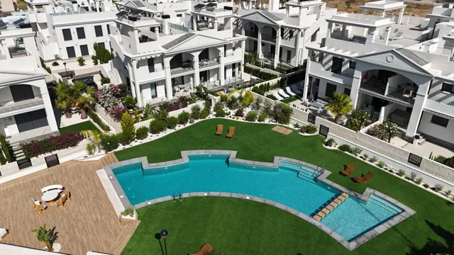 Bungalow 2 habitaciones 79m² en venta - Centro de la Ciudad Quesada — 37