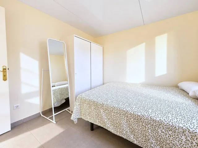 En alquiler estupendo bungalow con amplio jardin y mucha luminosidad — 19