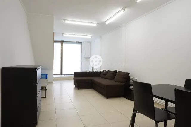 Local- Loft- duplex de 83m2 en el centro de Gracia, amueblad