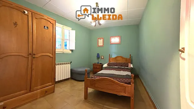 OPORTUNIDAD Casa en Binéfar con mucho espacio — 10