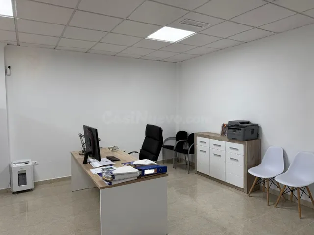 Local comercial 1 habitación 63m² en venta - La Regia - foto 3