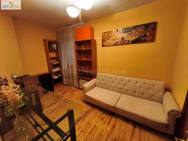 ¡5 habitaciones Y 2 BAÑOS EN PLENO CENTRO! 144 m2 EN CALLE G - foto 4