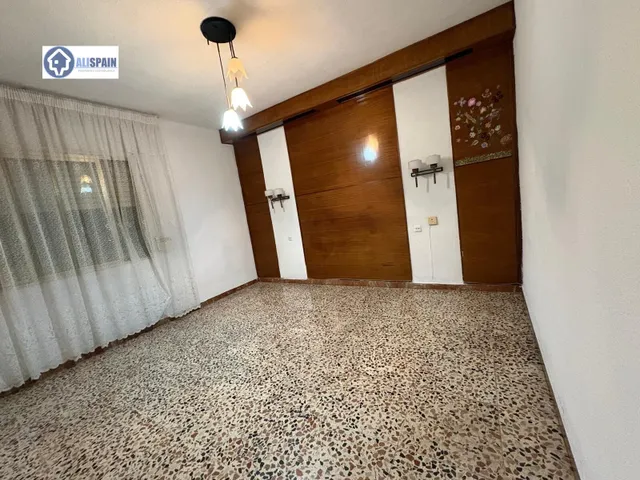 PISO LUMINOSO LA FLORIDA ALICANTE — 10