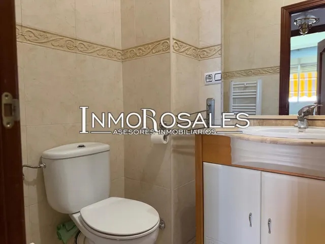 PISO EN VENTA EN AVENIDA DE ROSALES — 39