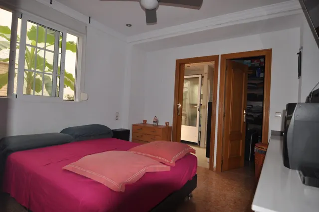 Amplio apartamento en el puerto de Jávea — 9