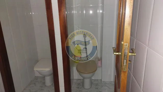 Amplio piso  reformar, en el entorno de Travesía de Vigo — 13