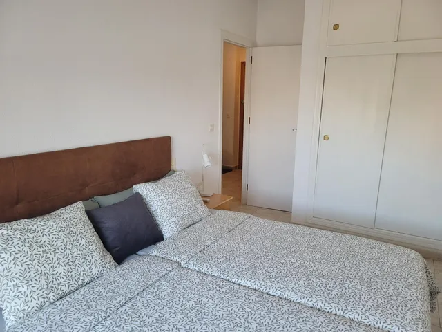 encantador ático con 3 dormitorios y piscina comunitaria — 13