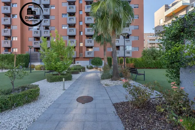 Moderno Apartamento Nuevo en el Campus de la Salud - Granada — 41