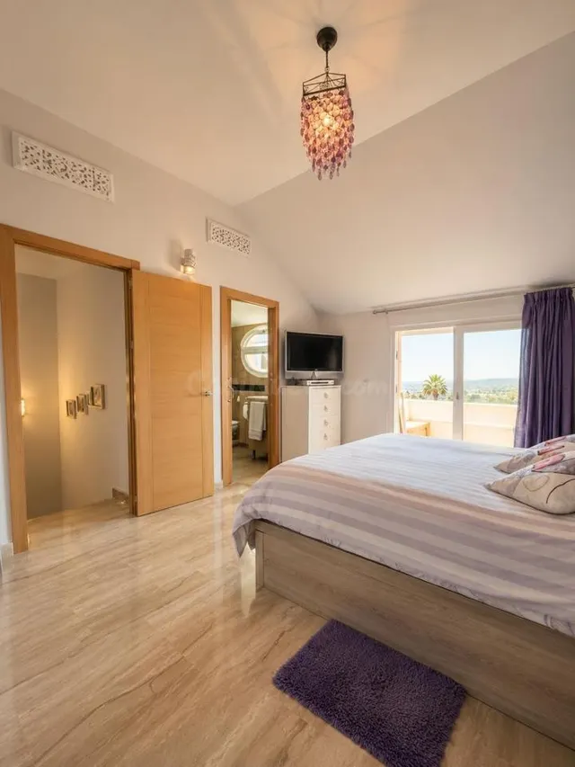 Ático dúplex con vistas al mar, terrazas y altas calidades en Benalmádena — 11
