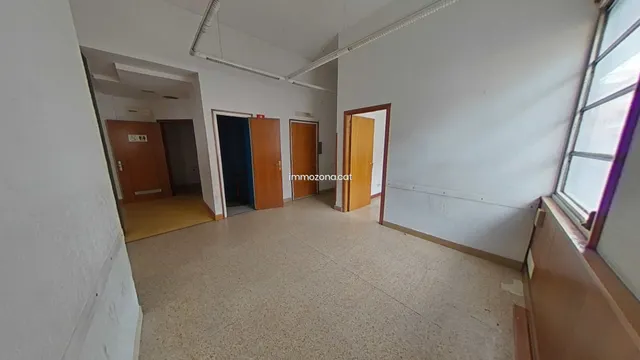 2 LOCALES DE 821 M2. EN TOTAL, FIGUERES — 46