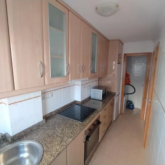 Piso de esquina en el centro de Torrevieja – ¡a solo 400 m del Paseo Marítimo! — 13