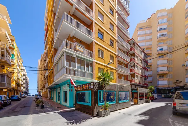 Apartamento reformado en Playa del Cura, Torrevieja — 15