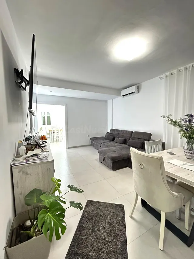 GRAN VIVIENDA EN VENTA EN BURGUILLOS | UNA VIVIENDA, DOS POS - foto 2