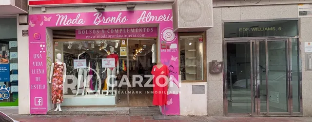 Local en el centro de Almería - foto 4