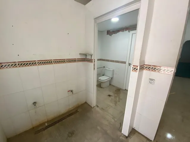 Local Comercial en Vilanova del cami de 150m2 , diafano con  muchas posibilidades. — 12