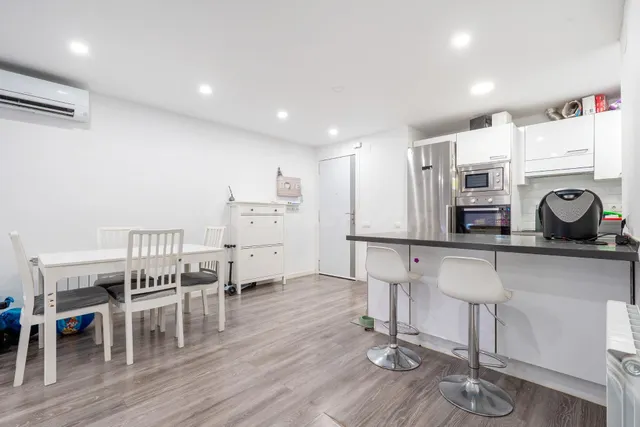 Piso 3 habitaciones 74m² en venta - Barrio de miramar — 2