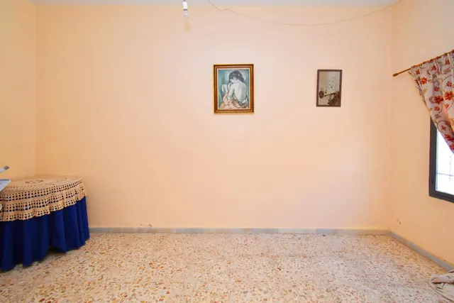 Casa a reformar en ejido norte con porche y zona de aparcamiento !!!! — 7