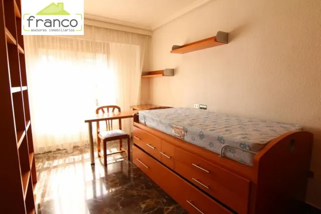 ESTUPENDA VIVIENDA EN EL CENTRO DE MURCIA- DISPONIBLE YA. - foto 5