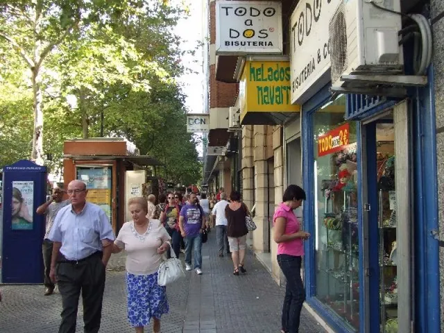 LOCAL EN PLENO CENTRO DE CORDOBA CAPITAL — 9