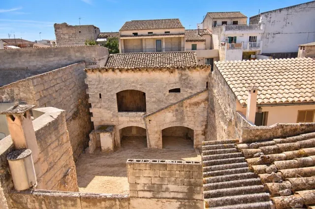 Casa para reformar con jardín en Sa Pobla — 3