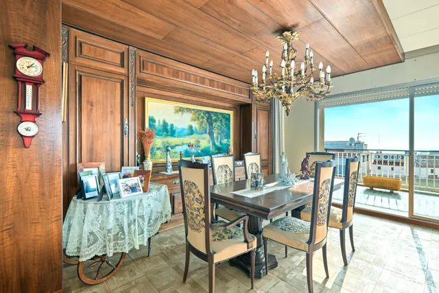 Excepcional piso muy alto con terraza y vistas al mar — 8