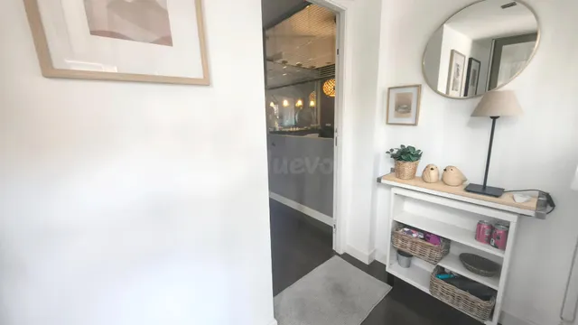 MODERNO CHALET ADOSADO REFORMADO EN EL BURGO, LAS ROZAS DE MADRID — 2