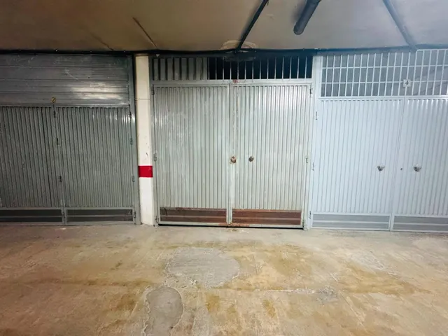 PERFECTO GARAJE AL LADO DEL SERRALLO — 11