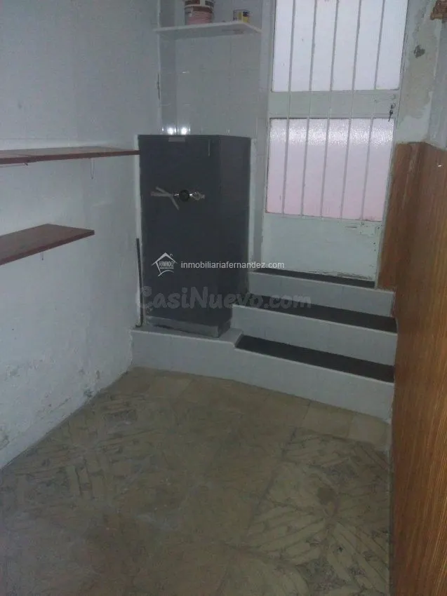 Local comercial 43m² en alquiler - PARTE ANTIGUA — 2