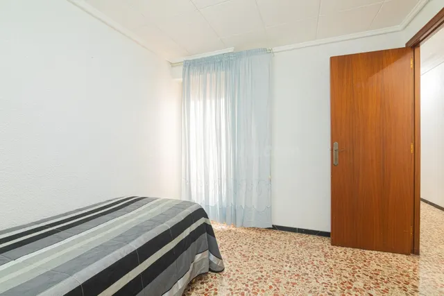 ¿Buscas una gran vivienda a escasos metros del centro? — 21
