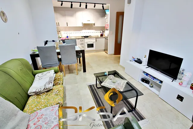 Coqueto piso en residencial con piscina en Almazora — 7