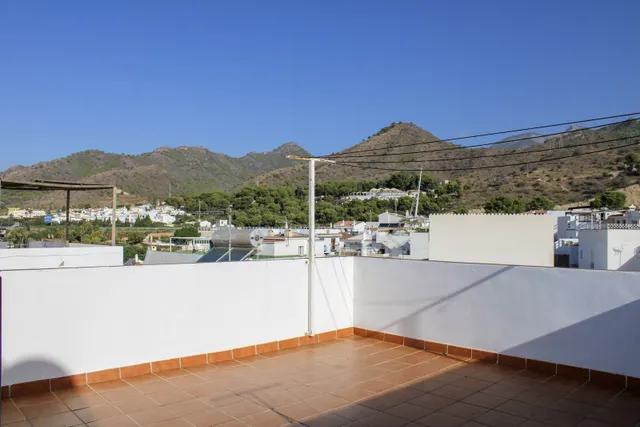 Casa 4 habitaciones 212m² en venta - Maro - Cuevas de Nerja — 39