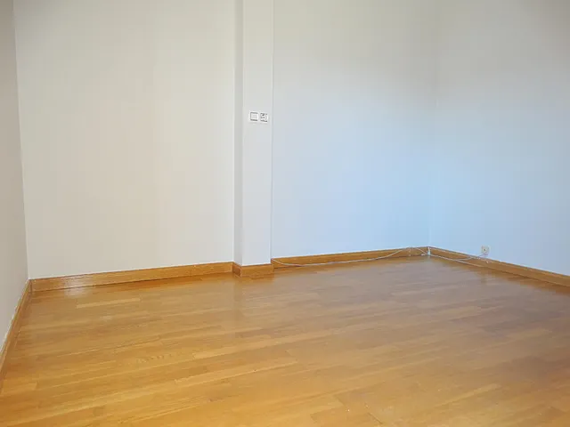 ¡¡ Para quienes buscan una vivienda fuera de lo común en el centro de Arganda !! — 24