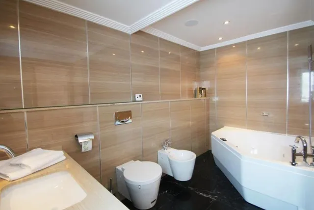 Chalet 8 habitaciones 815m² en venta - Marbella — 32