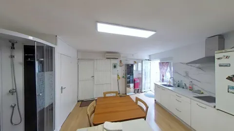 PARCELA DE 406M2 CON PEQUEÑO TRASTERO ACONDICIONADO