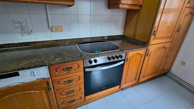 Se vende piso en Los Corrales de Buelna — 21