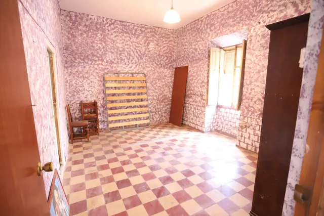 CASA PARA REFORMA ÍNTEGRA PRÓXIMA A PLAZA DEL ARENAL CON 375 m2 DE PARCELA Y 225 m2 DE PATIO — 6