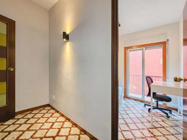 Piso 4 habitaciones 129m² en venta - El Clot — 31