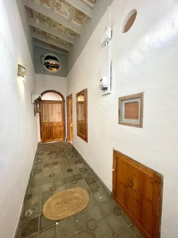 Casa de Pueblo con Encanto en el Centro, Reformada y con Gra