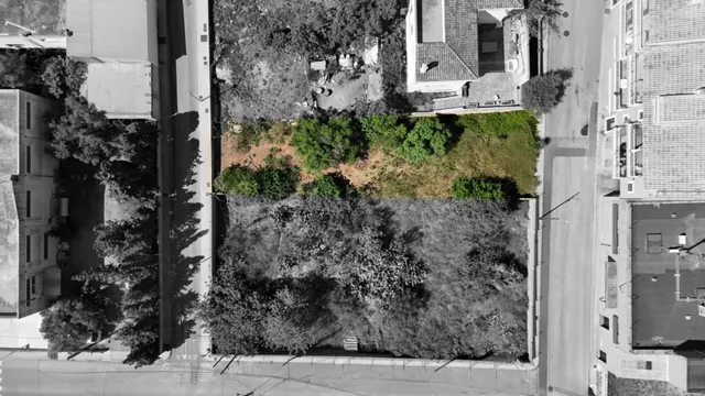 Solar urbano con proyecto para dos viviendas en Capdepera - foto 2