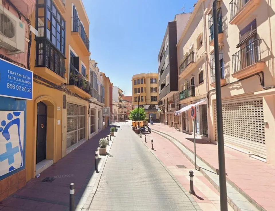 Venta de Vivienda en Algeciras, Cádiz. Activo Inmobiliario Sin Posesión, No se Puede Visitar, ni Financiar.