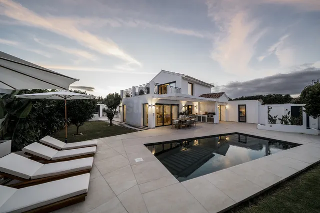 Chalet 5 habitaciones 251m² en venta - Marbella — 2