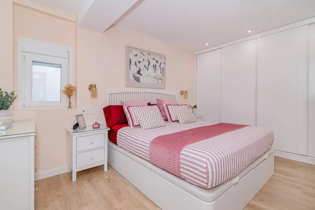¡Tu Nuevo Hogar te espera!  Semi-ático Reformado con Gran Terraza, junto Virgen de Las Angustias — 29